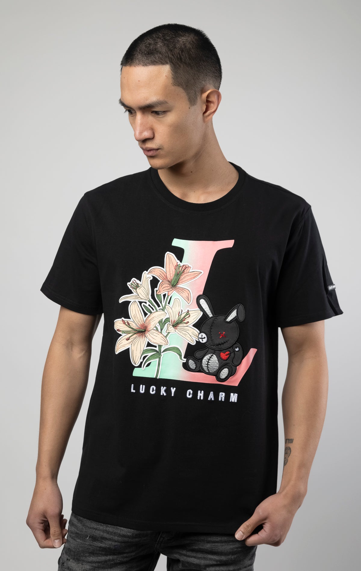 BKYS L lucky charm, t-shirt with bunny graphic on the front
