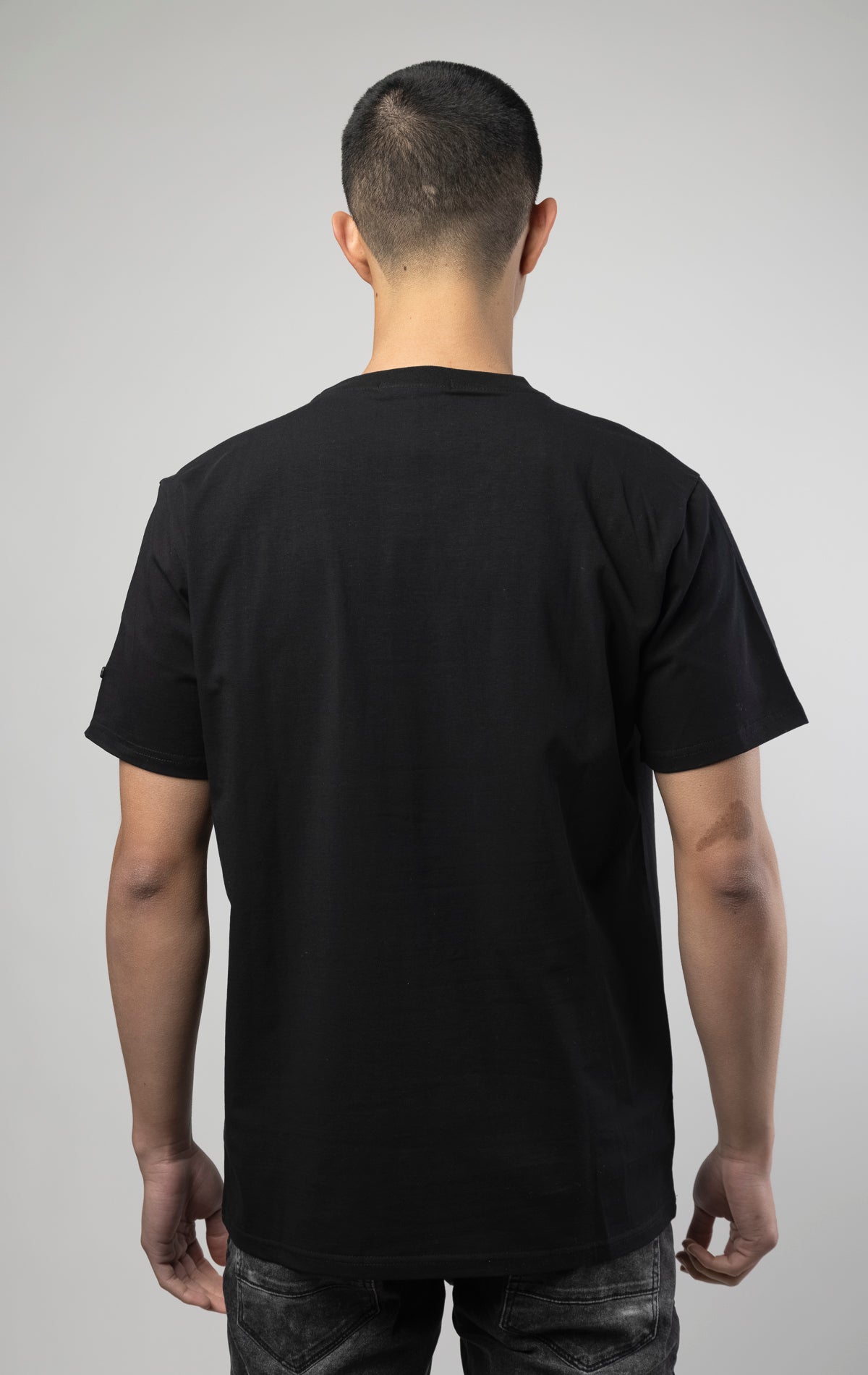 BKYS L lucky charm, t-shirt with bunny graphic on the front