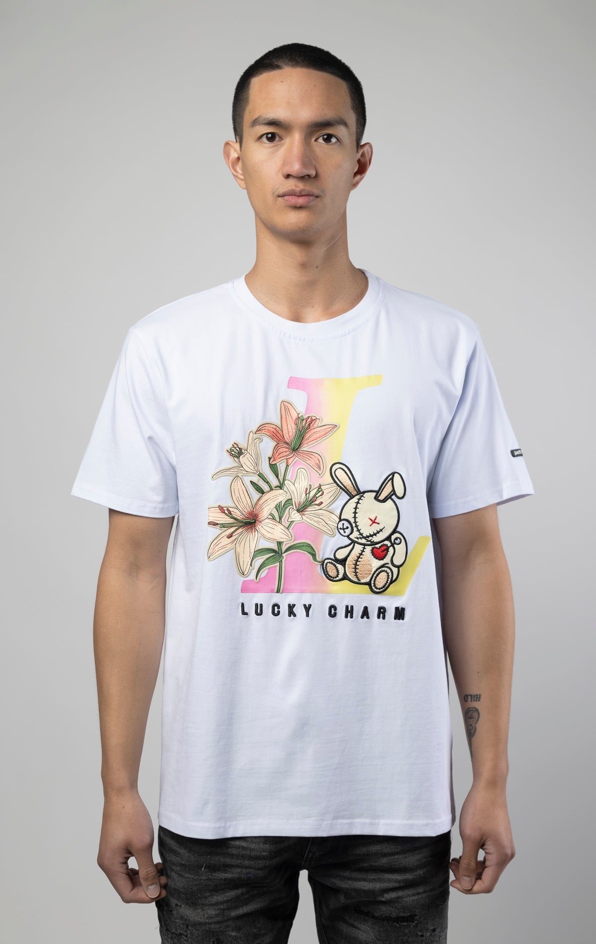 BKYS L lucky charm, t-shirt with bunny graphic on the front