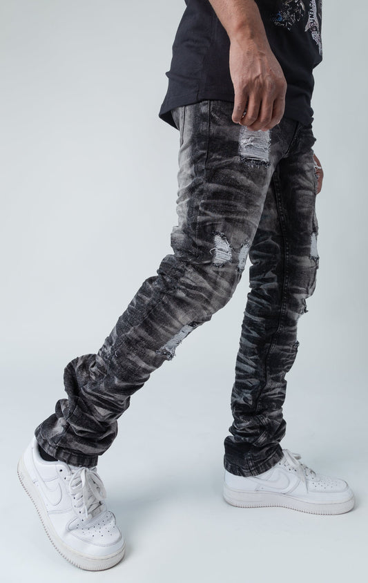 Black ripped low-waisted slim jeans.