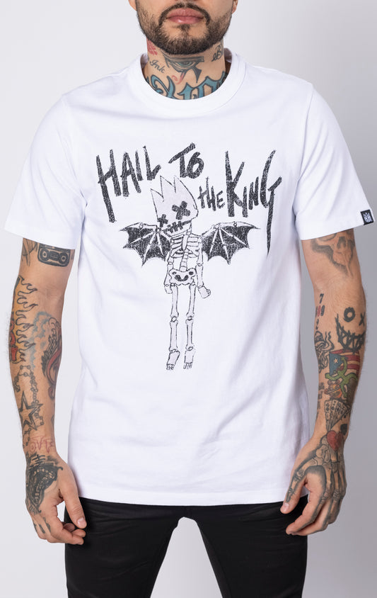 Oversized Print Cotton Tee. White t-shirt with oversized prints on the front and back. 100% cotton.