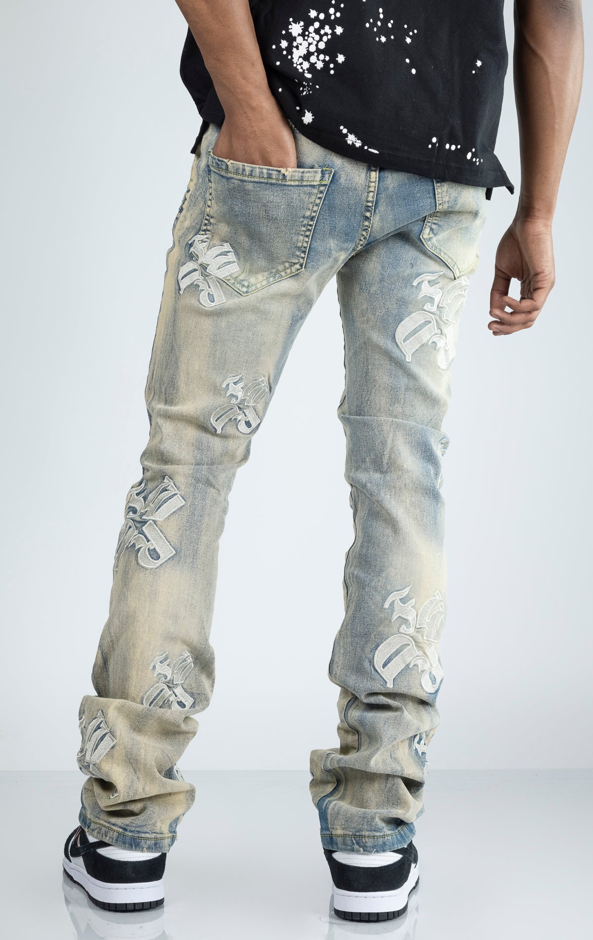 Embroidery Stack Jeans