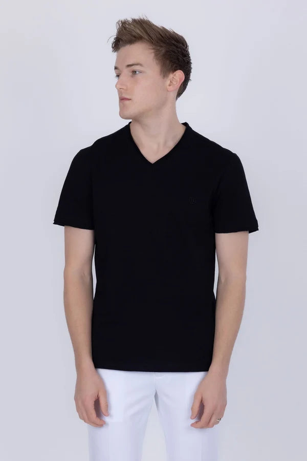 Everyday Elegance V-Neck|T-Shirt