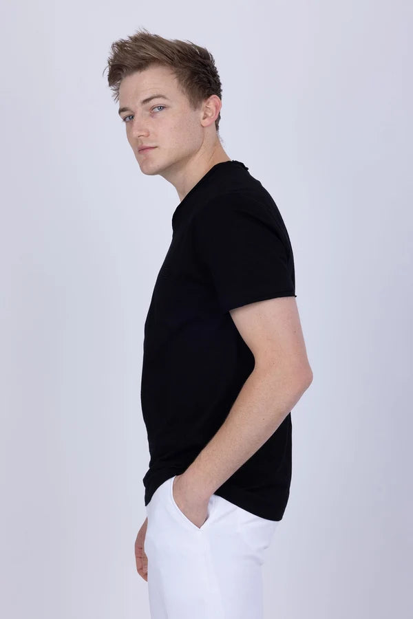 Everyday Elegance V-Neck|T-Shirt