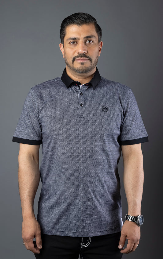 Men's casual dress polo shirt with contrast collar and embroidery, made from high-end 100% mercerized cotton.