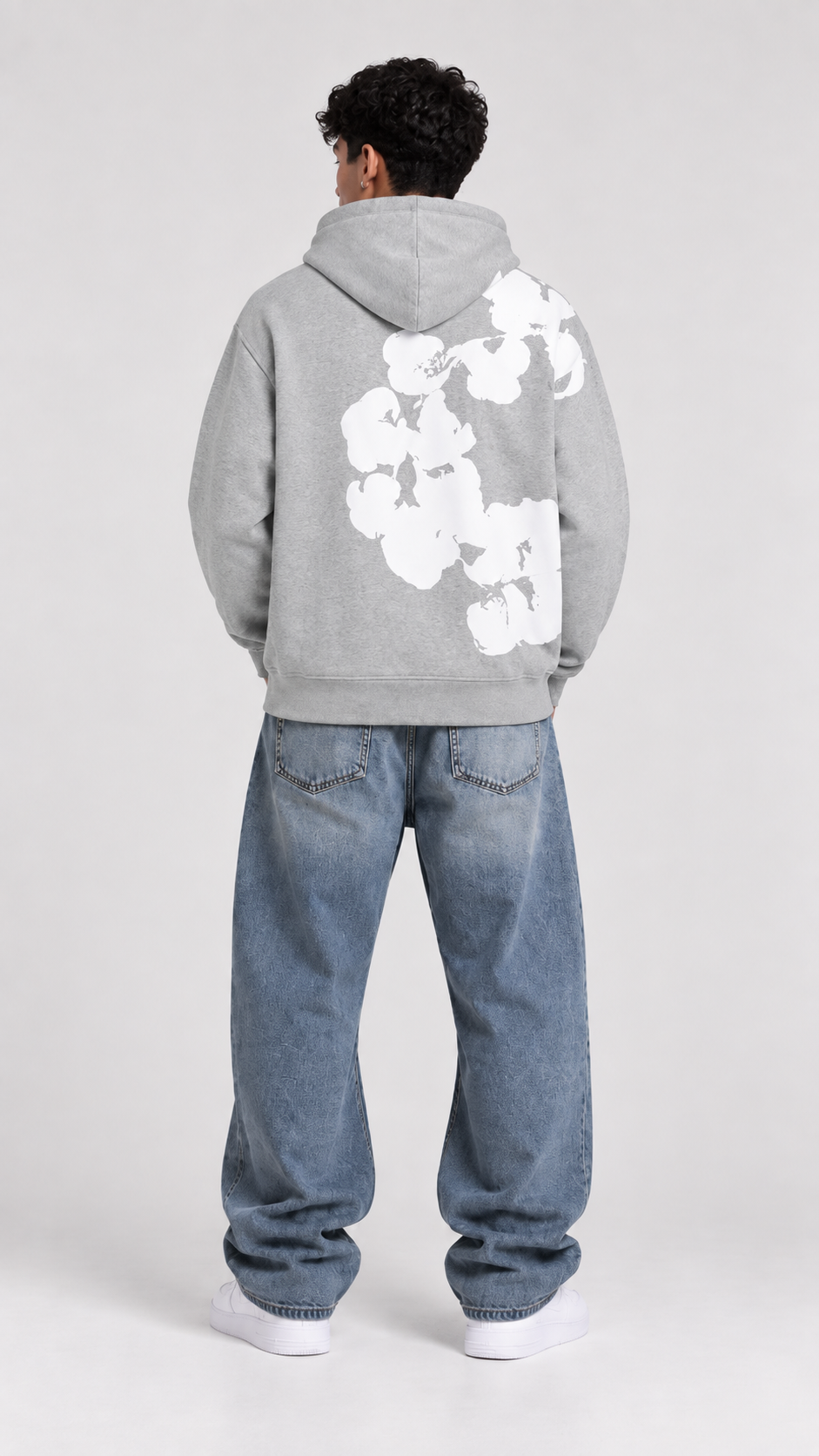 Core Jumbo Wreath Hoodie
