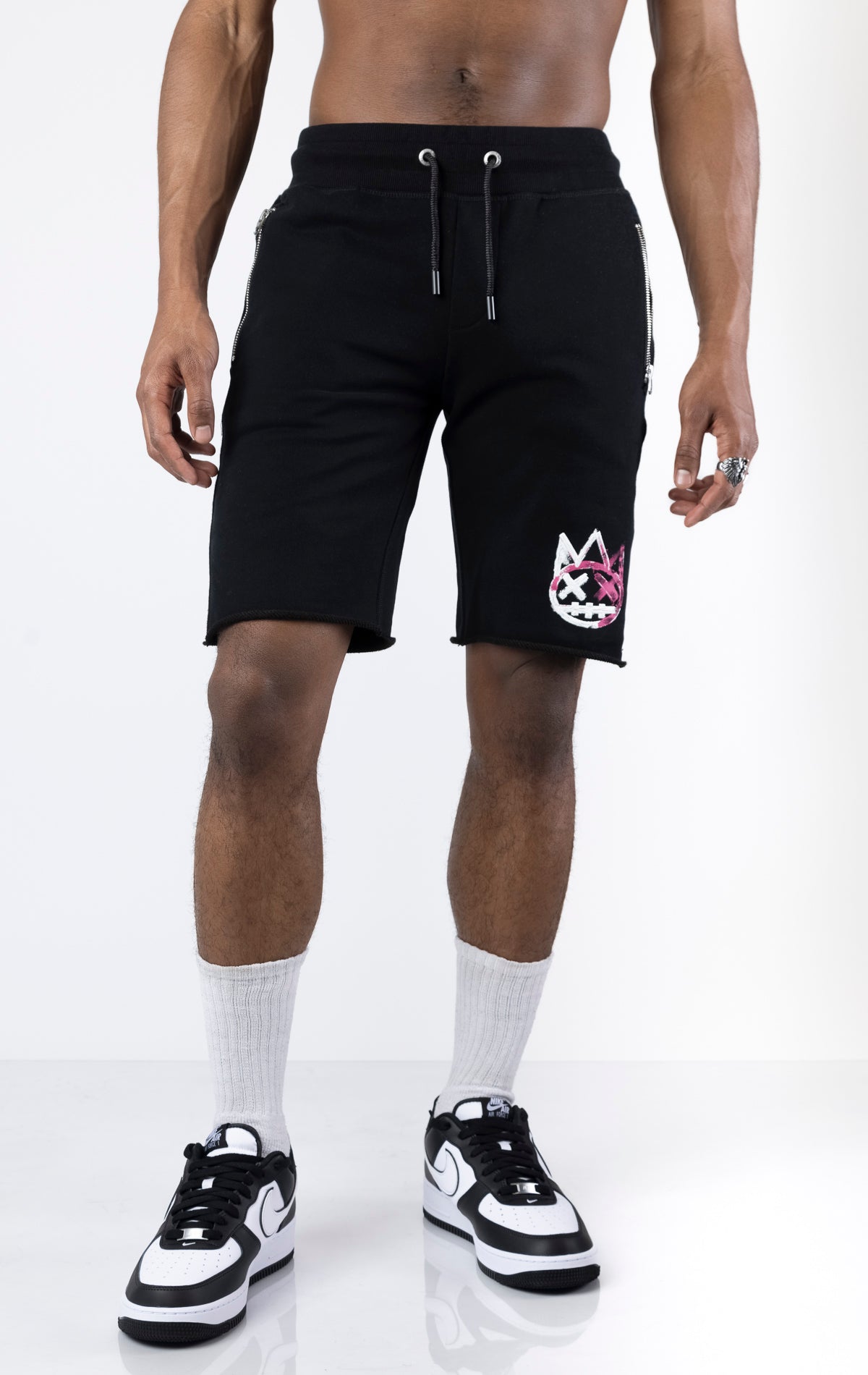 Black heavy-weight French terry shorts with Shimuchan logo, made from 100% pure cotton.