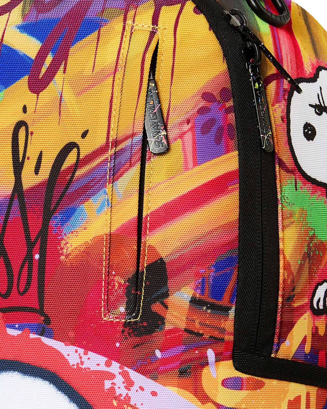 Peanut Snoopy Street Art DLXSR