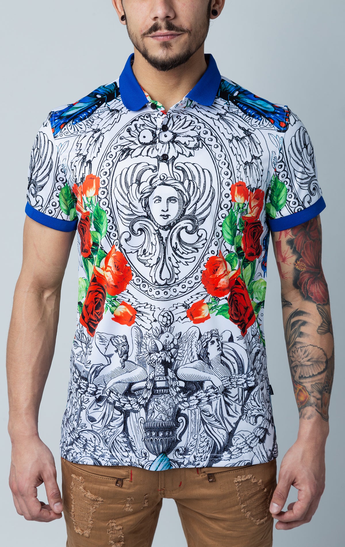 Men's printed Medusa, floral, and animal pattern short-sleeve polo shirt with contrasting royal collar and three-button closure.