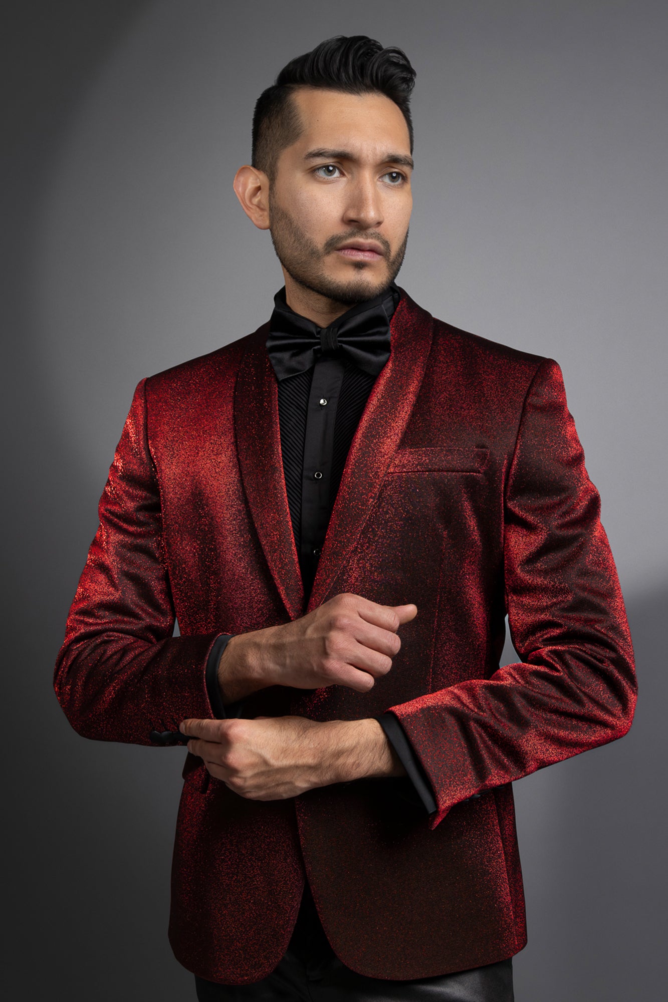 Metallic sparkle shawl lapel tuxedo jacket in red over black