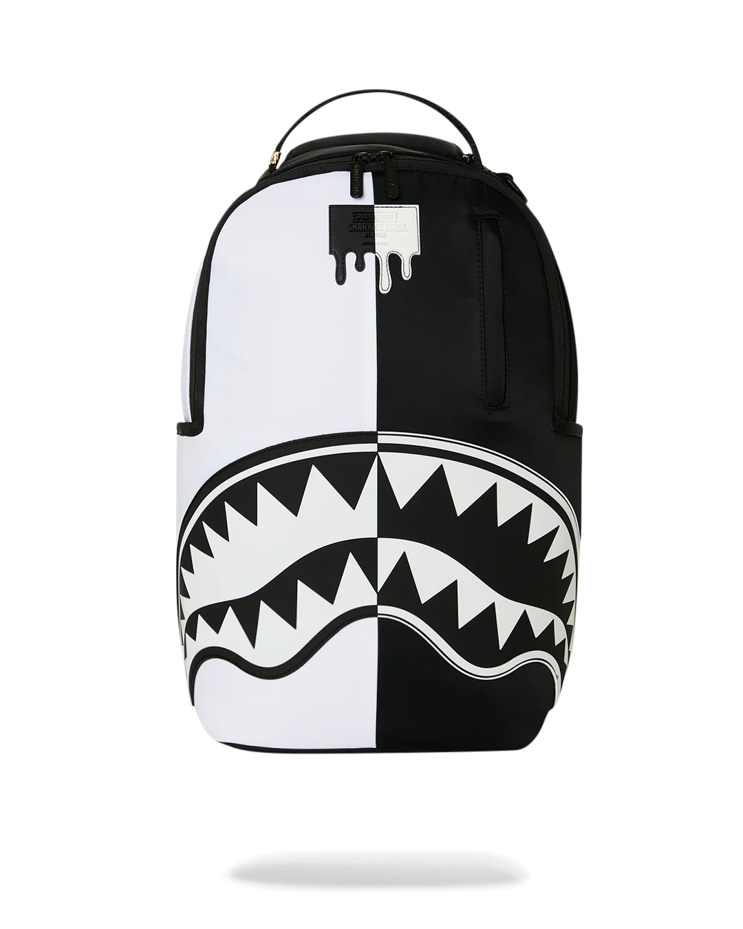 Shark Central Black & White DLXS