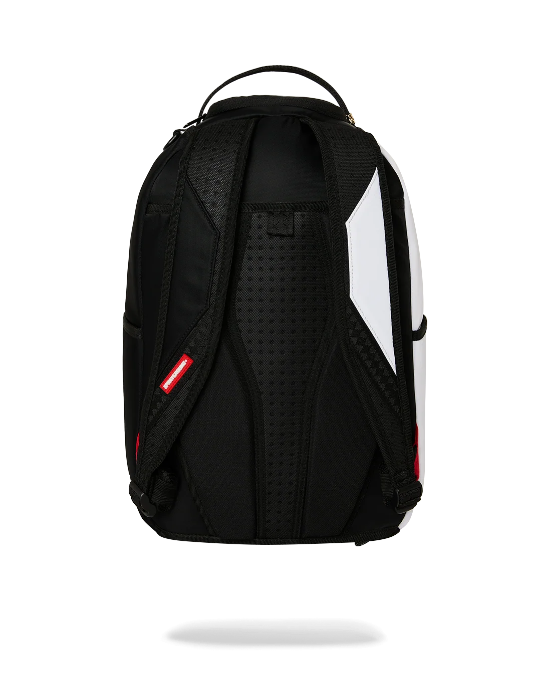 Shark Central Black & White DLXS