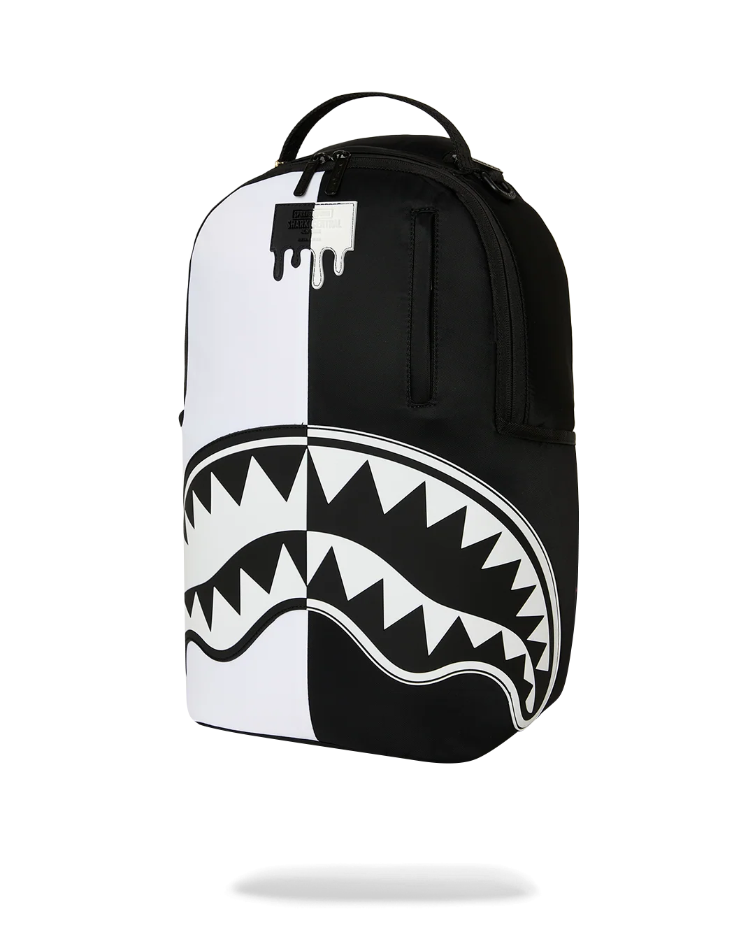Shark Central Black & White DLXS