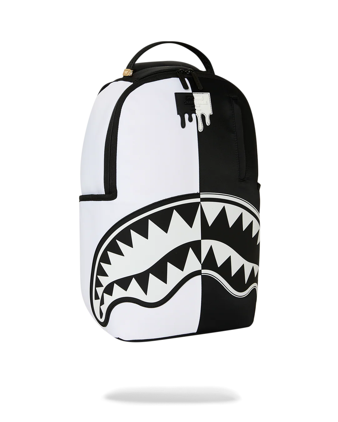 Shark Central Black & White DLXS