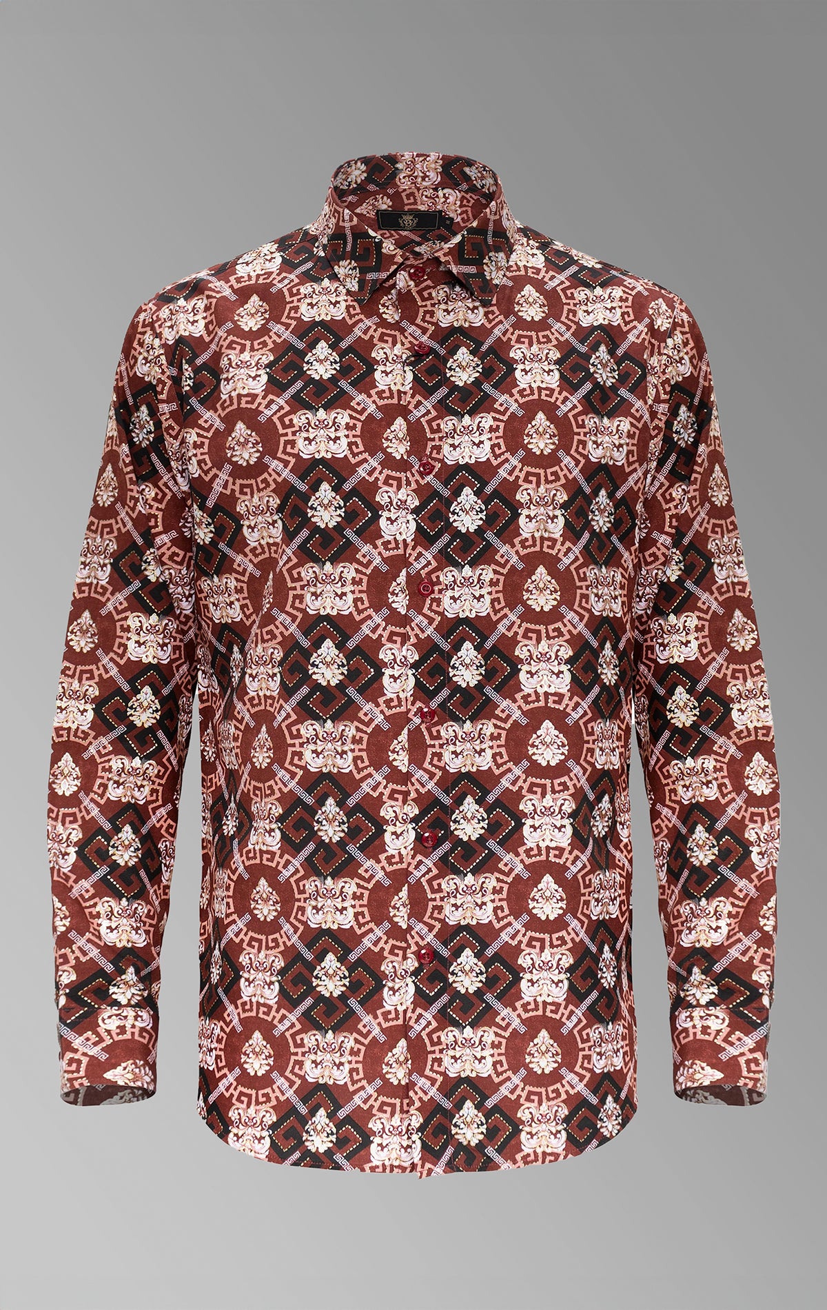 Captivating shirt with playful and dynamic designs for casual occasions.