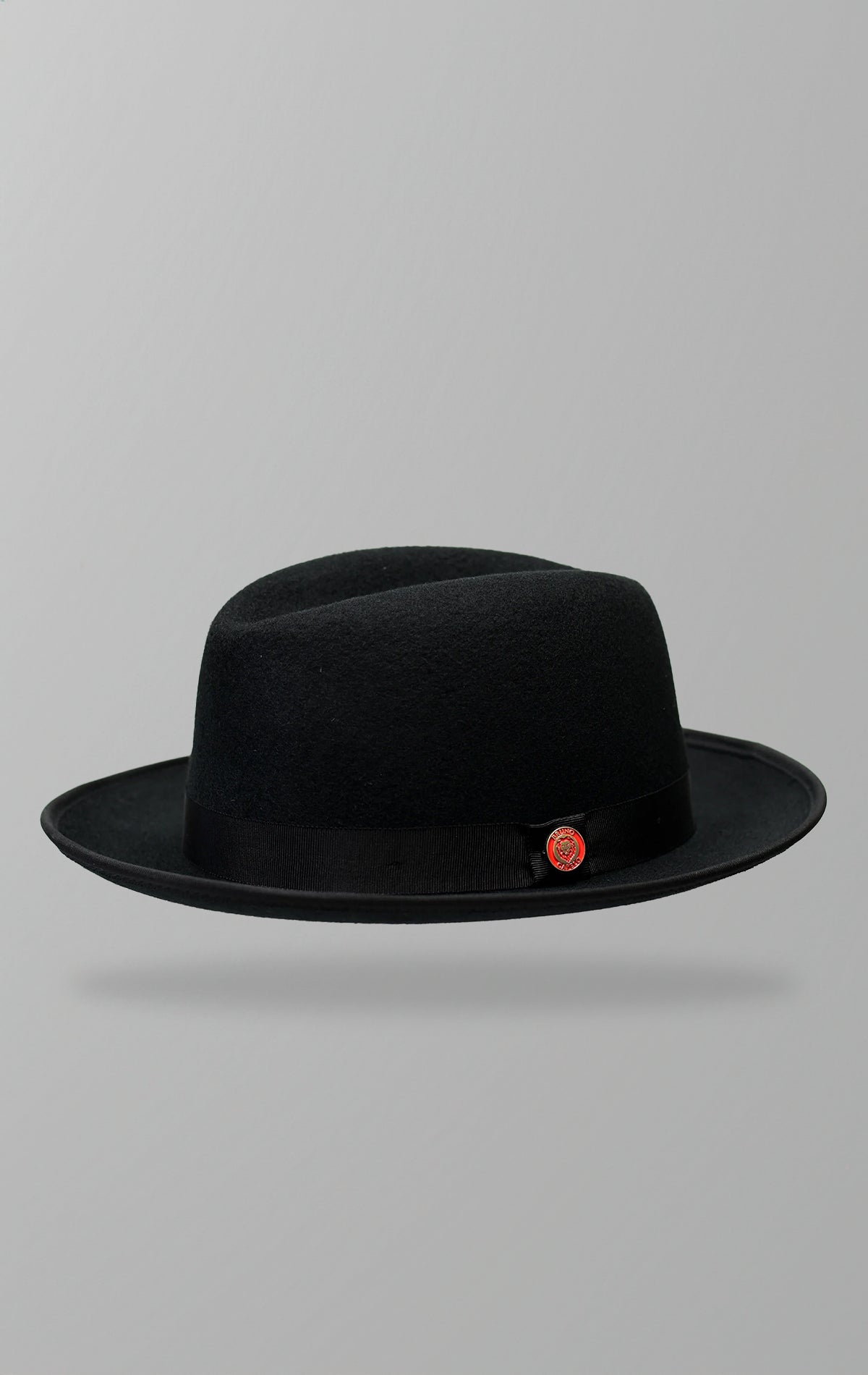 Classic wool fedora from The King Collection with a 2.25-inch snap brim and a self-matching grosgrain hat band.