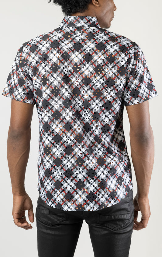 Men's casual button-down shirt in a relaxed fit with short sleeves. The shirt features a stylish pattern and a front button closure.