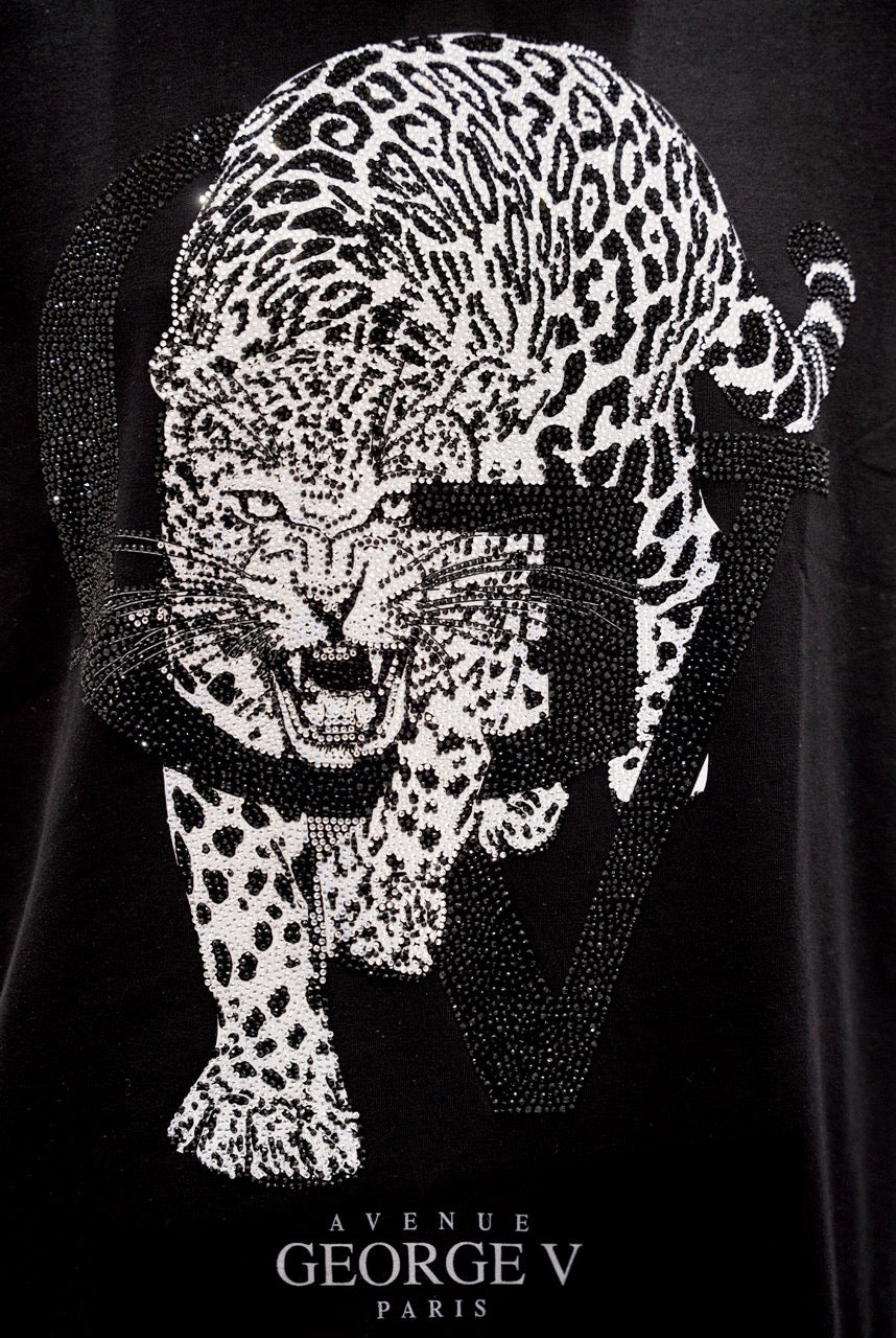 Asiatic Cheetah Graphic|T-Shirt